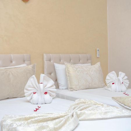 Riad Petite Rose Marrakesh Exterior photo