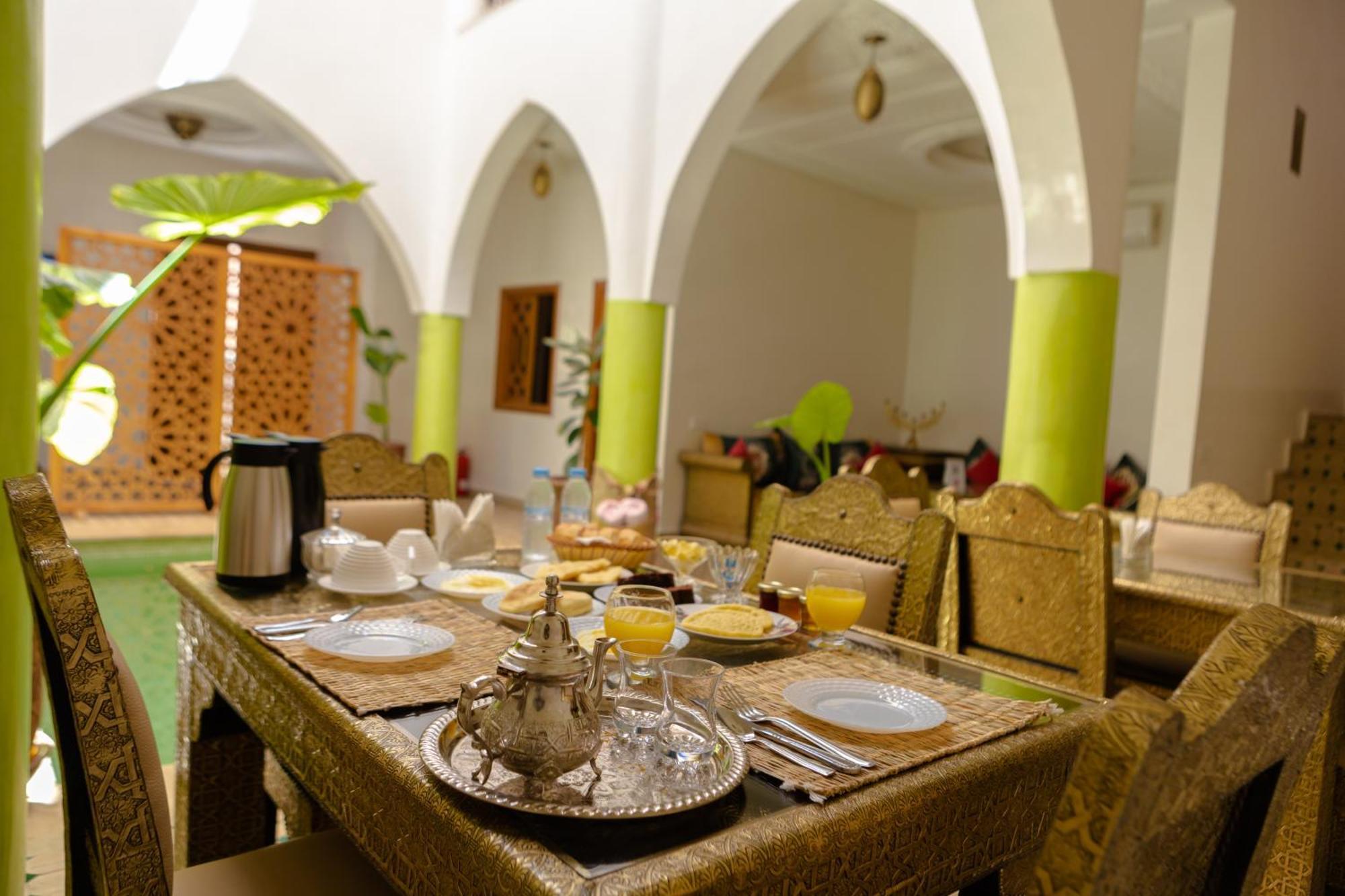 Riad Petite Rose Marrakesh Exterior photo